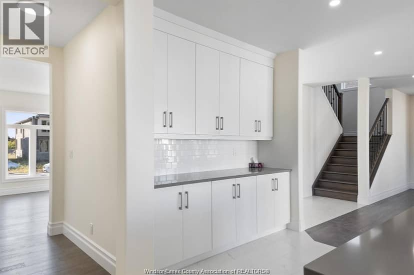 103 Bay Street — photo 33 of 40