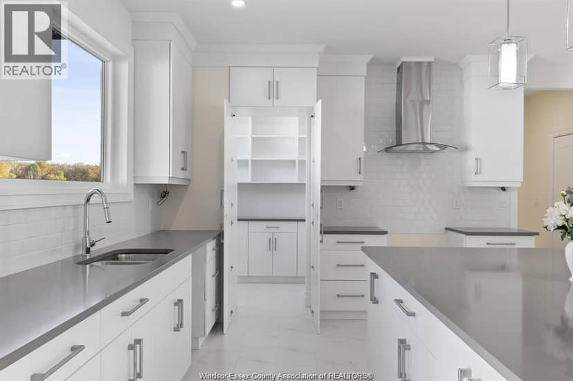 103 Bay Street — photo 36 of 40