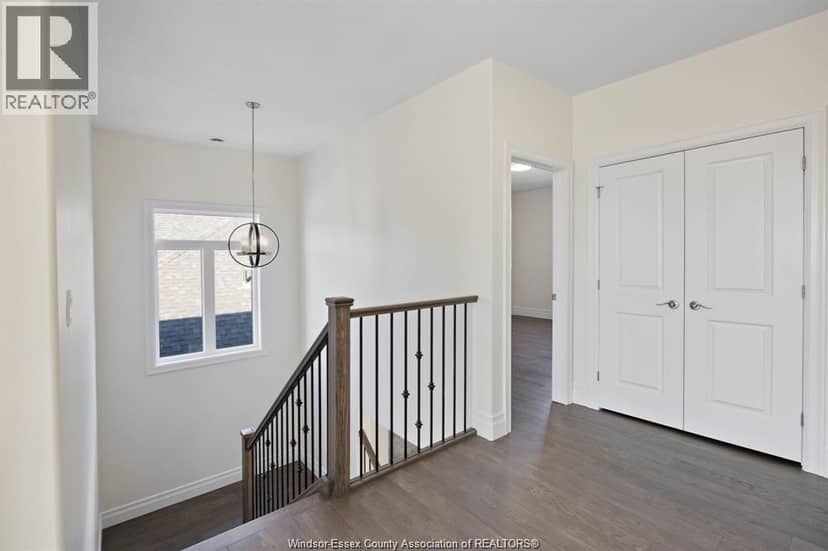 103 Bay Street — photo 6 of 40