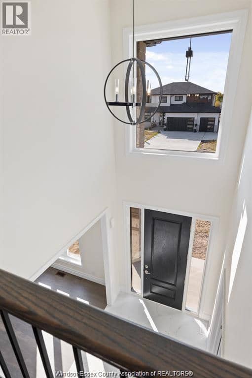 103 Bay Street — photo 7 of 40