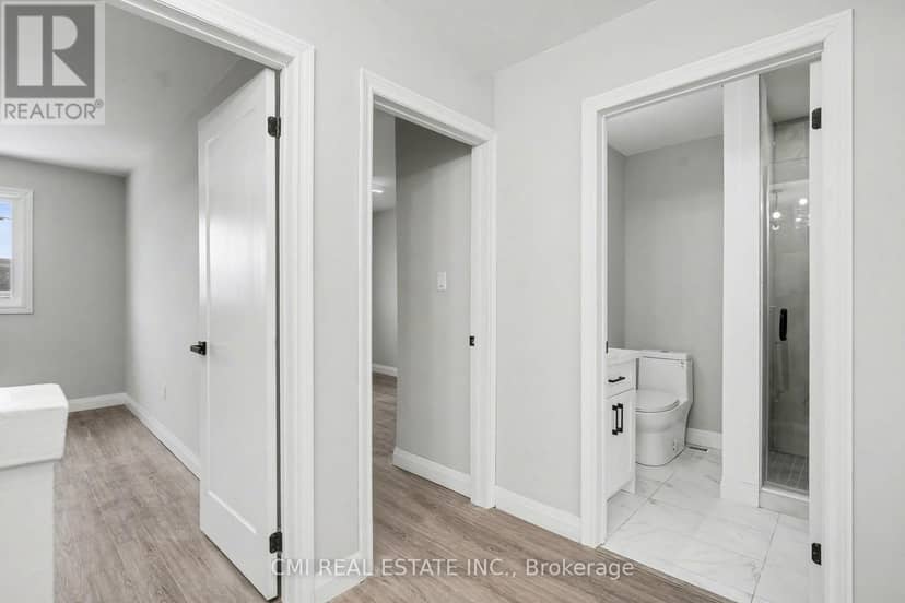 12 - 125 Sekura Crescent — photo 17 of 40