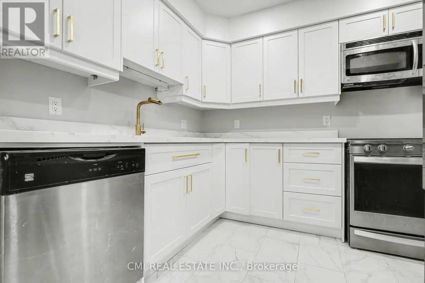 12 - 125 Sekura Crescent — photo 7 of 40