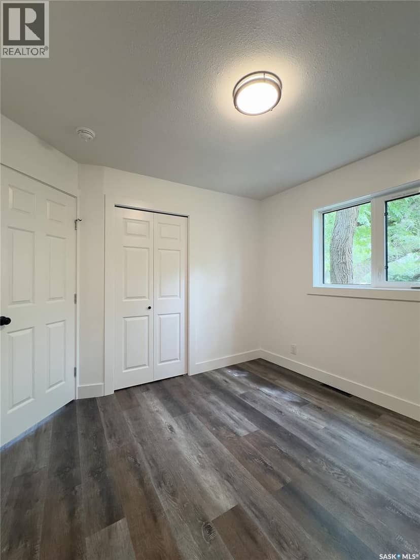 324 Penner STREET — photo 21 of 34