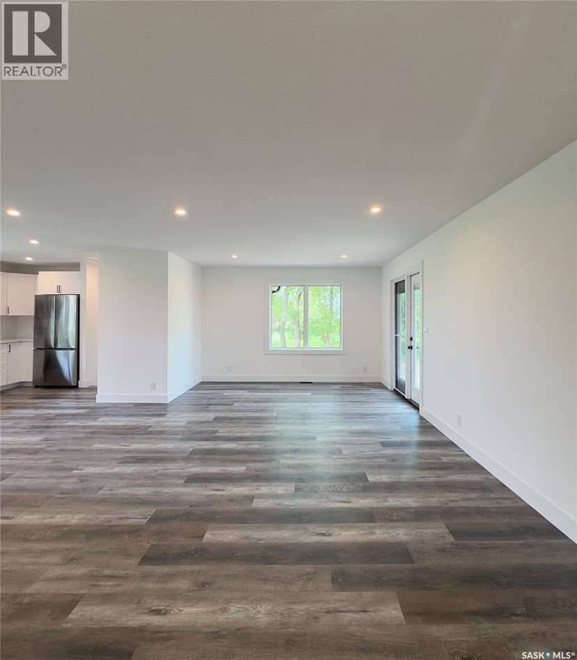 324 Penner STREET — photo 13 of 34