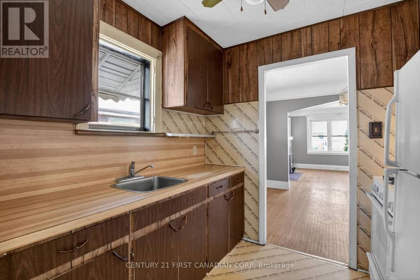 57 Doulton Street — photo 13 of 30