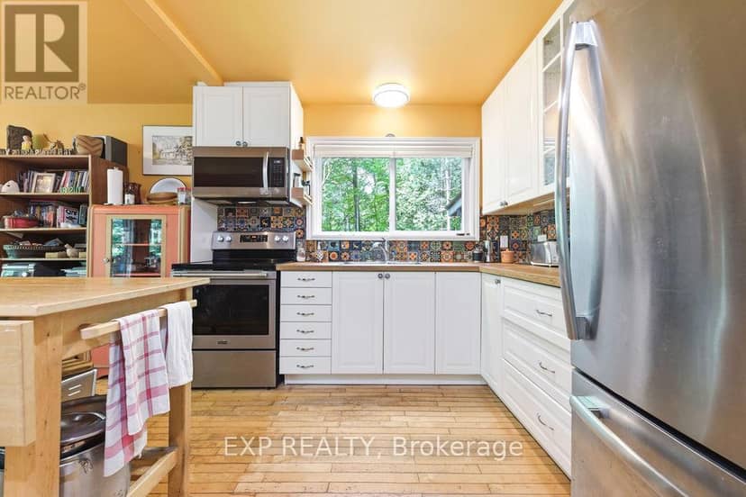 2205 Calabogie Road — photo 7 of 40