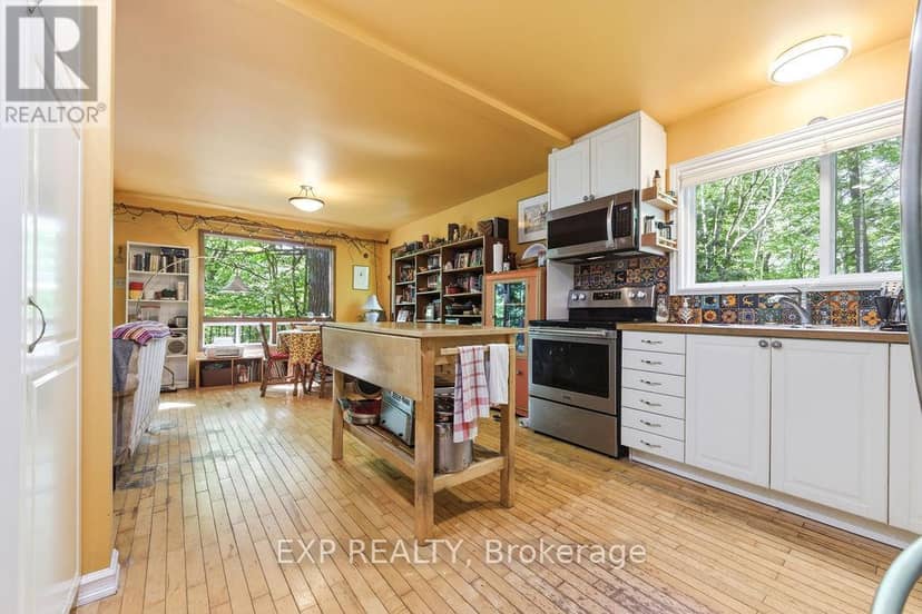 2205 Calabogie Road — photo 8 of 40