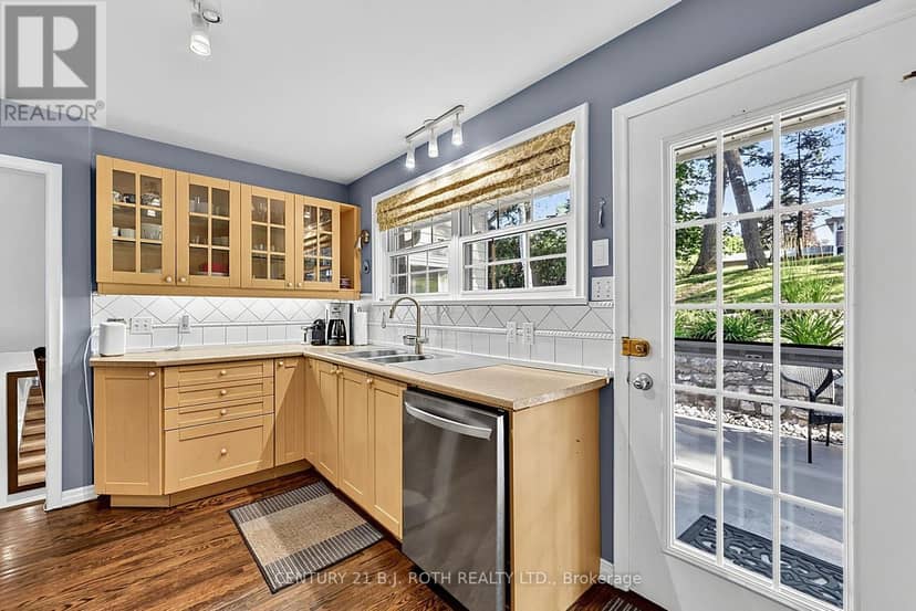 140 Shanty Bay Road — photo 18 of 40