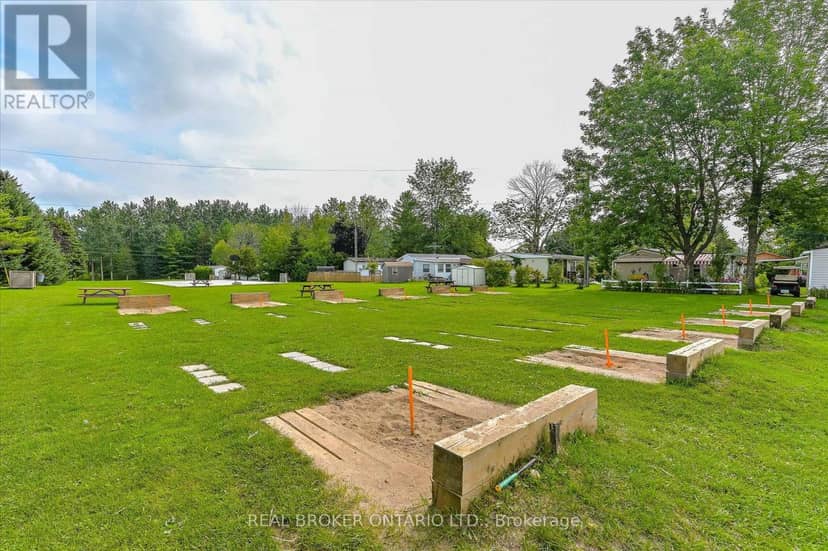 218 Beach Road — photo 37 of 40