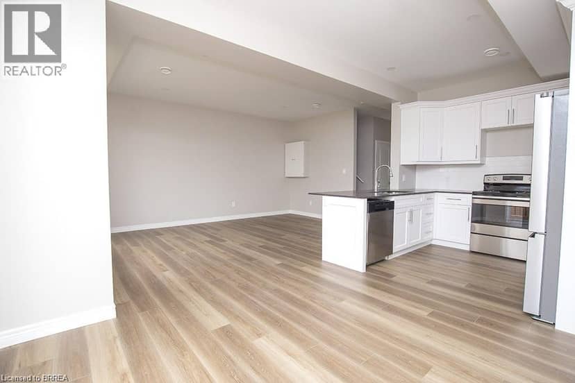 140 MARY Street — photo 31 of 40