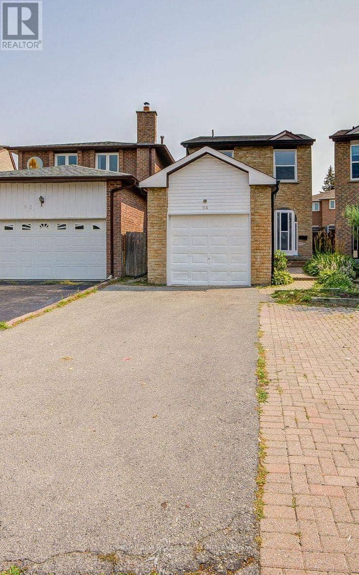 94 Hord Crescent — photo 2 of 40