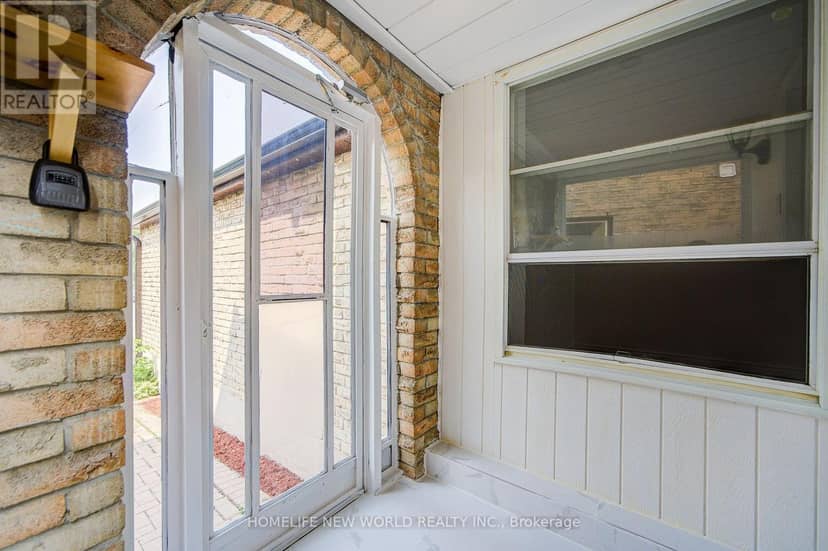 94 Hord Crescent — photo 7 of 40