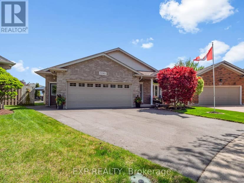 7090 Julie Drive — photo 2 of 40