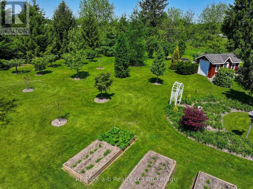 261 Middle Townline Road — photo 8 of 30