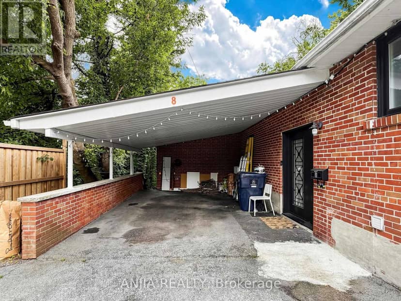 8 Applefield Drive, Toronto, photo 8