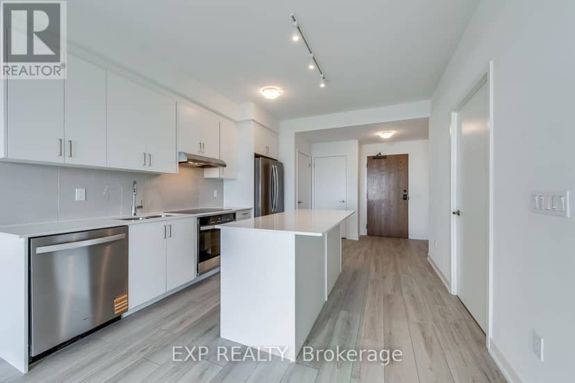 1605 - 1035 Southdown Road — photo 8 of 37
