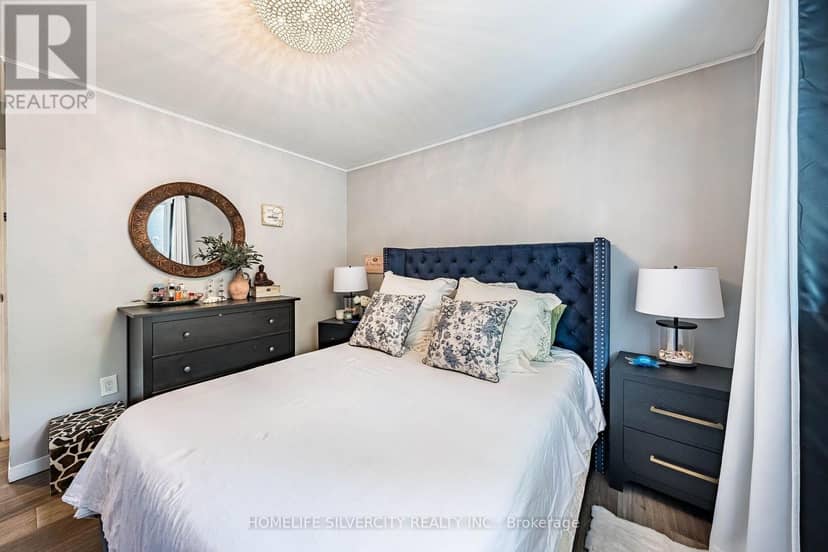 404 Andrew Street — photo 19 of 40