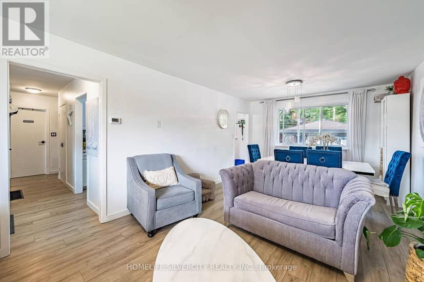 404 Andrew Street — photo 9 of 40