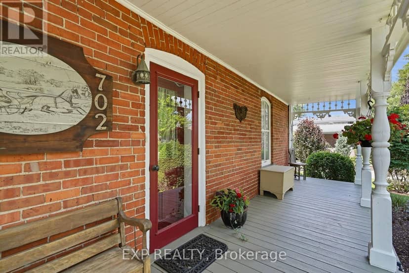 702 Dollard Street, Casselman, photo 4