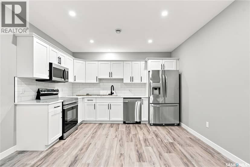 247 Thakur STREET — photo 35 of 40