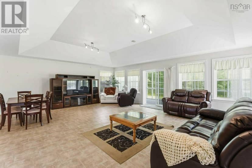 15 Deer Haven Drive, Kentville, photo 3