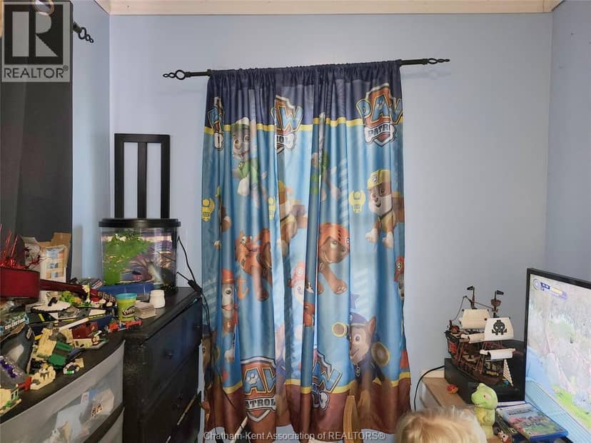 457 Smith LINE, Sombra, photo 4
