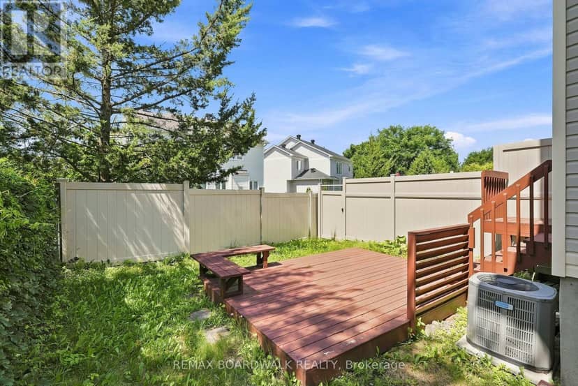 5981 Pineglade Crescent — photo 32 of 37