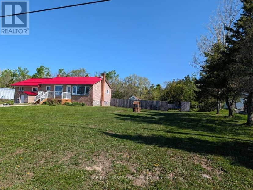 2416 Hwy 542, Central Manitoulin, photo 3