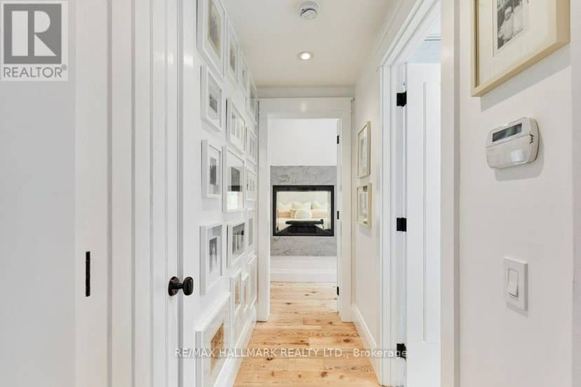 136 Snowbridge Way — photo 24 of 40