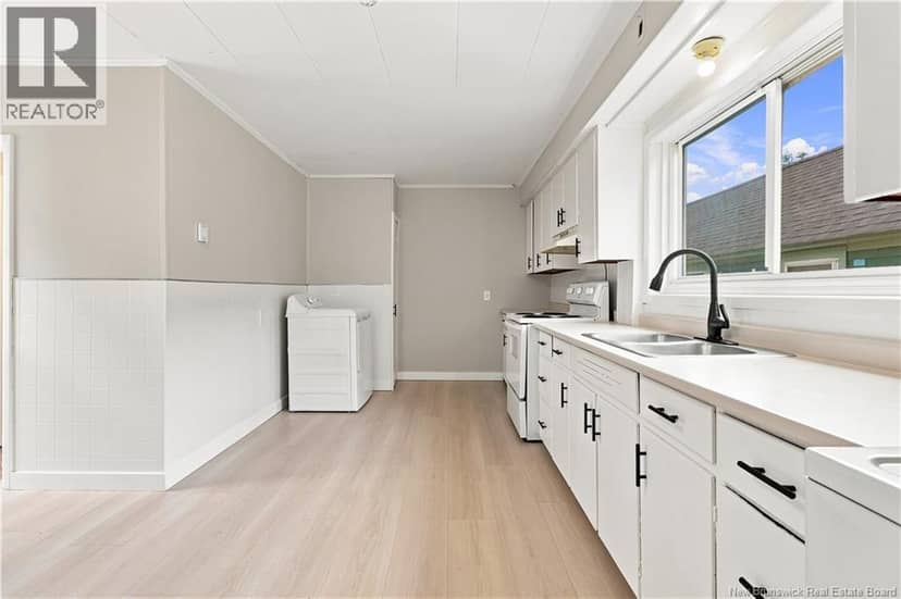 178 Westmorland Street — photo 13 of 28