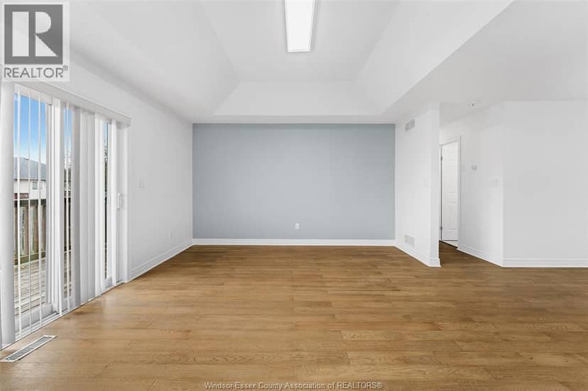 2420 Venetian Avenue — photo 10 of 37