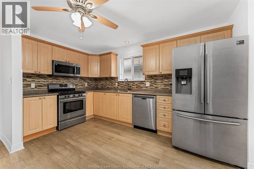 2420 Venetian Avenue — photo 14 of 37
