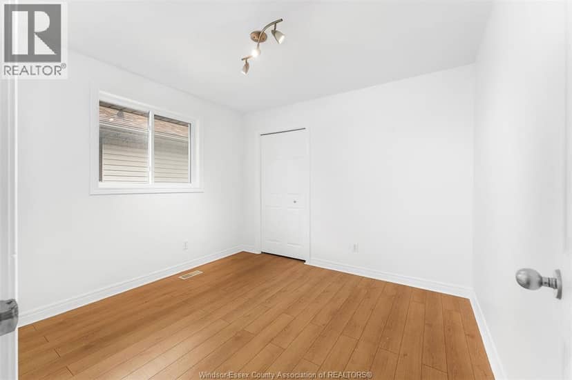 2420 Venetian Avenue — photo 21 of 37