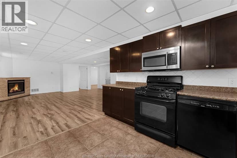 2420 Venetian Avenue — photo 28 of 37