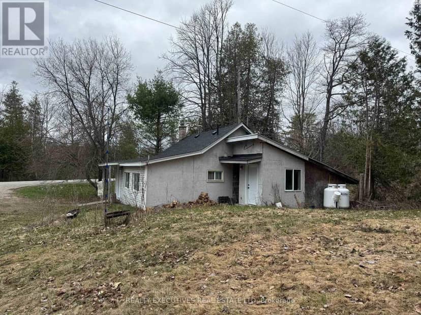 10146 509 Road N, Frontenac, photo 2