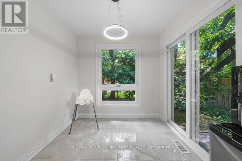 15 Clematis Road — photo 12 of 27
