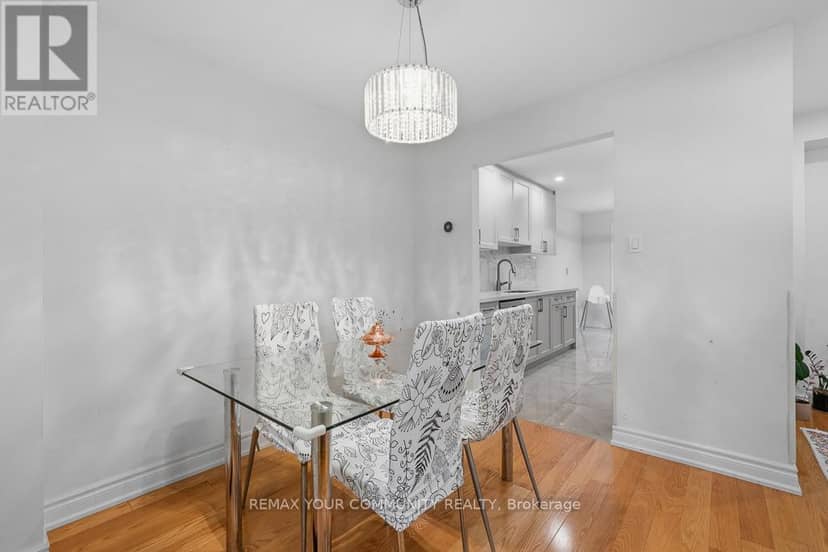 15 Clematis Road — photo 8 of 27