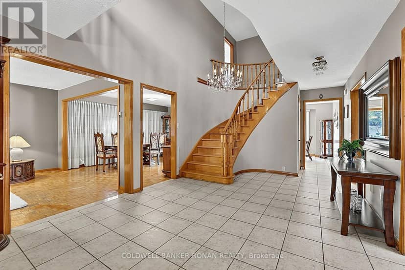 33 Marevan Place — photo 6 of 40