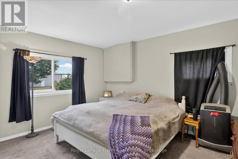 731 Harper Road — photo 17 of 40