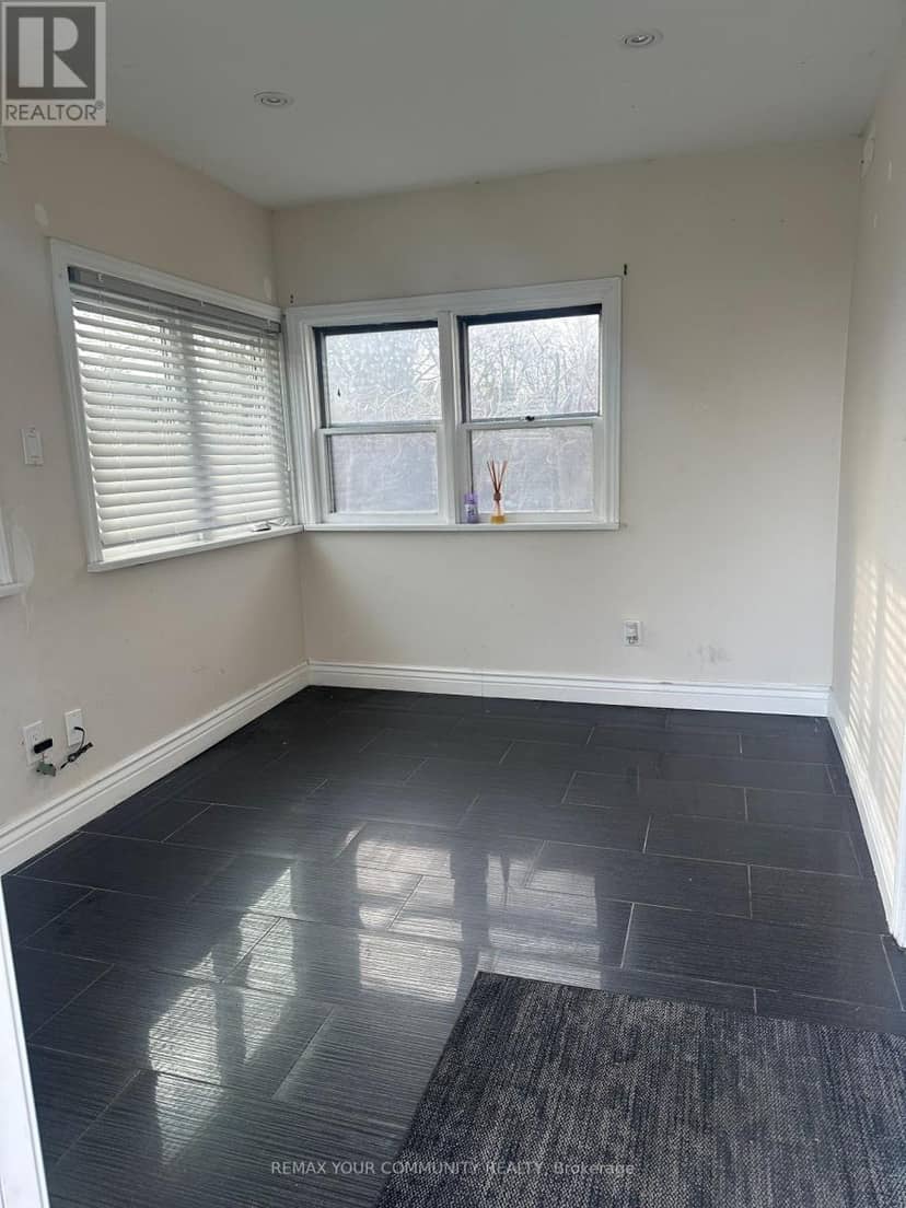 57 Fernhill Boulevard — photo 7 of 40