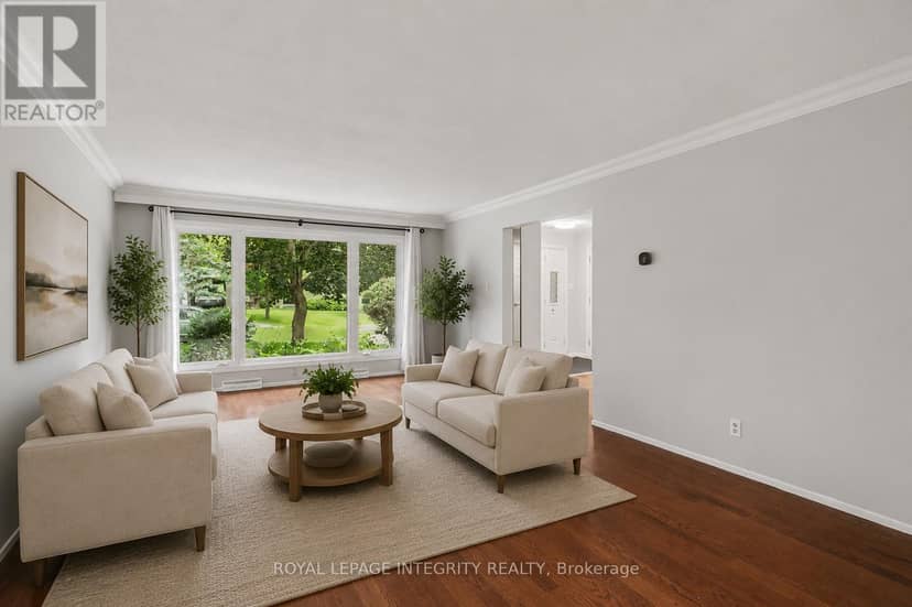 1291 Lampman Crescent — photo 5 of 34
