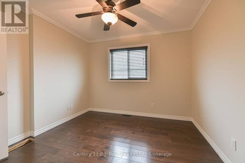 65 Courtland Street — photo 26 of 40