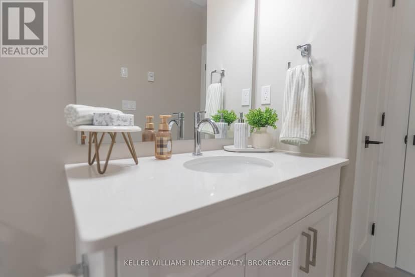 34 Carly Place — photo 21 of 37