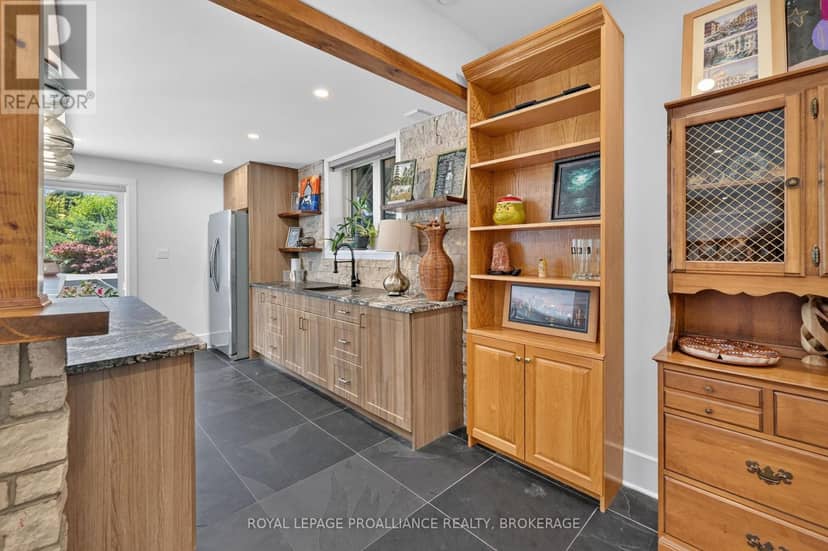86 Macdonnell Street — photo 40 of 40