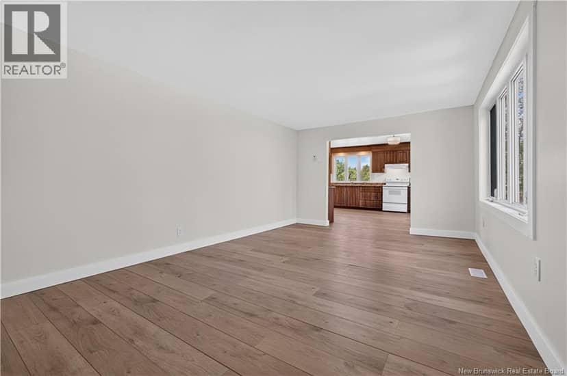 9 Bayview South Road — photo 21 of 40