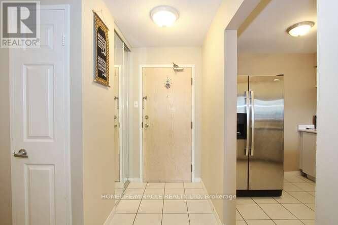 806 - 400 Webb Drive — photo 7 of 40