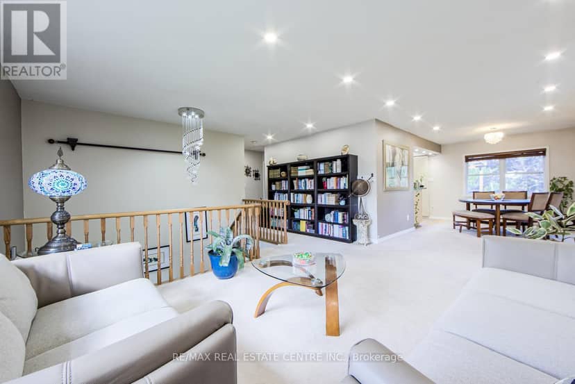 9438 Wellington Rd 42 Road — photo 10 of 40