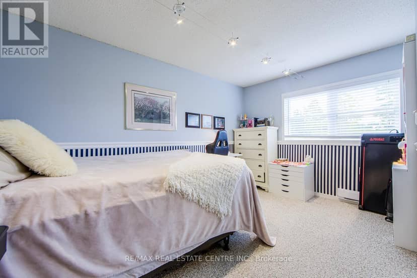 9438 Wellington Rd 42 Road — photo 34 of 40