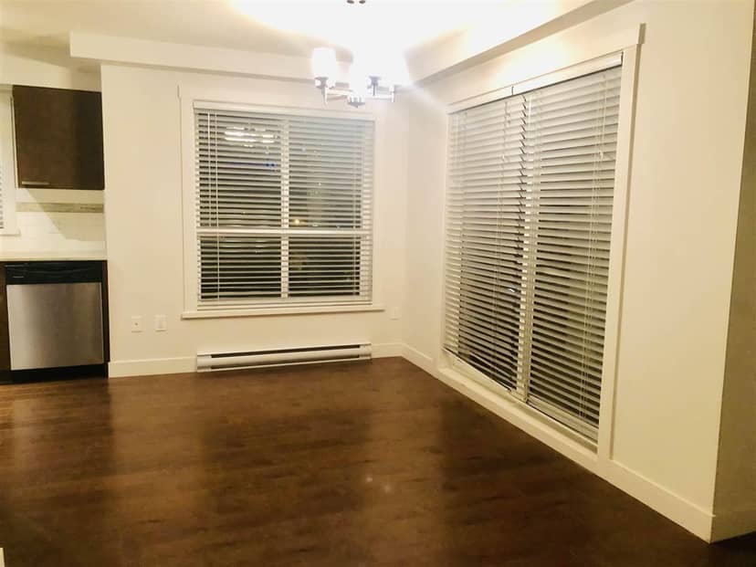 717 13883 LAUREL DRIVE, Surrey, photo 3