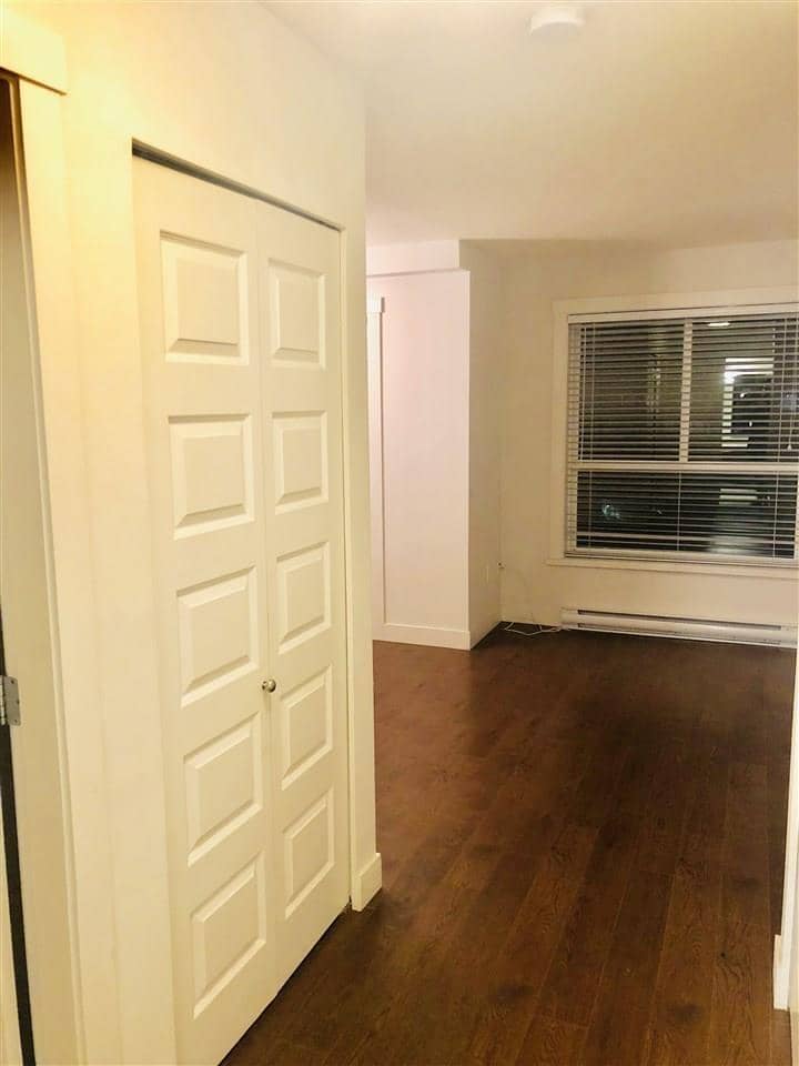 717 13883 LAUREL DRIVE, Surrey, photo 5